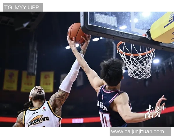 CBA精彩对决辽宁队迎战广东队2020赛季直播回顾与精彩瞬间分析