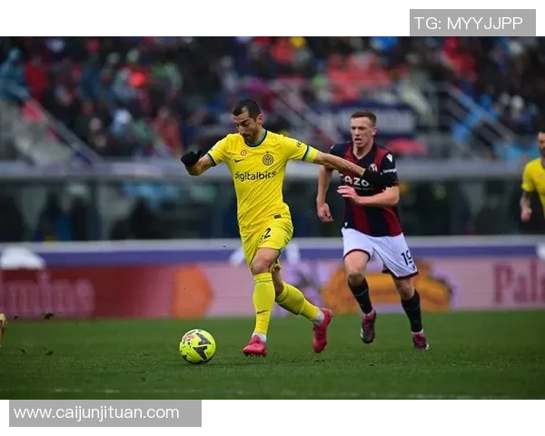 那不勒斯大换血!新援加盟带队冲击冠军,球迷抗议主教练战术失败